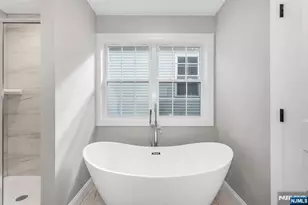 102 Charlton, Lodi, NJ 07644 - Photo 21