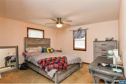 32 Grove Street, Wanaque, NJ 07465 - Photo 41