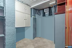 93 Garside St, Newark, NJ 07104 - Photo 29