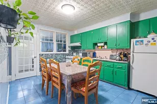 93 Garside St, Newark, NJ 07104 - Photo 25