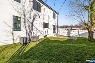 285 Wayne Ave, River Edge, NJ 07661 - Photo 45