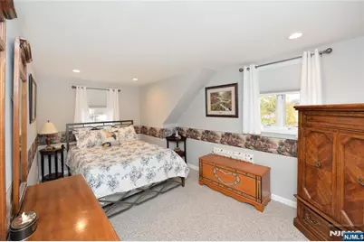 10-06 Essex Place, Fair Lawn, NJ 07410 - Photo 17