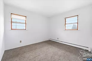 203 Westervelt Pl, Lodi, NJ 07644 - Photo 15