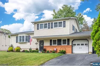 150 College View Drive, Hackettstown, NJ 07840 - Photo 3