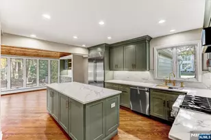 632 Fairview Pl, Wyckoff Township, NJ 07481 - Photo 13