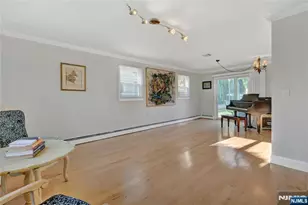 683 Eastern Ct, Ridgewood, NJ 07450 - Photo 13