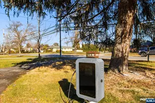 337 Boulevard, Pequannock Township, NJ 07444 - Photo 3