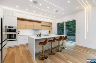 145 Midwood Rd, Glen Rock, NJ 07452 - Photo 9