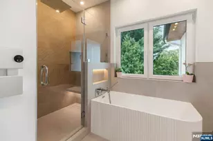 145 Midwood Rd, Glen Rock, NJ 07452 - Photo 17