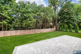 145 Midwood Rd, Glen Rock, NJ 07452 - Photo 35