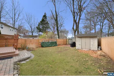 51 Momar Drive, Bergenfield, NJ 07621 - Photo 37