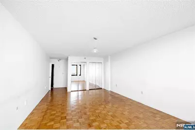 1512 Palisade Avenue 7H #7H, Fort Lee, NJ 07024 - Photo 19