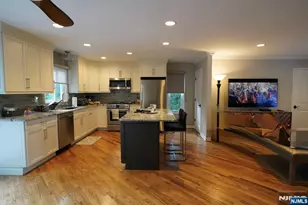 573 Willow St, Washington Township, NJ 07676 - Photo 15