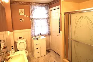 317 Davis Ave, Kearny, NJ 07032 - Photo 9