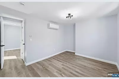20 Wickham Street, Passaic, NJ 07055 - Photo 13