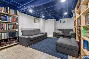 301 South Pkwy, Clifton, NJ 07014 - Photo 27