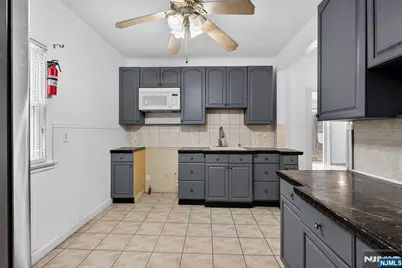 44 Liberty Street, Clifton, NJ 07013 - Photo 7