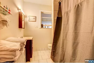 736 Lake, Newark, NJ 07104 - Photo 17