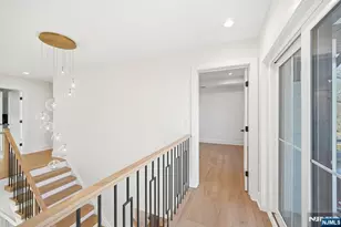 4 Maplewood Dr, Livingston, NJ 07039 - Photo 25