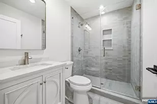 4 Maplewood Dr, Livingston, NJ 07039 - Photo 27