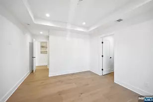 4 Maplewood Dr, Livingston, NJ 07039 - Photo 33