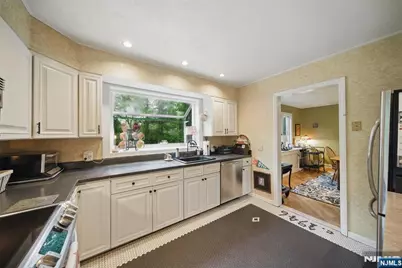 351 Franklin Road, Denville, NJ 07834 - Photo 13