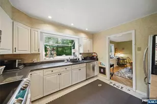 351 Franklin Rd, Denville, NJ 07834 - Photo 13