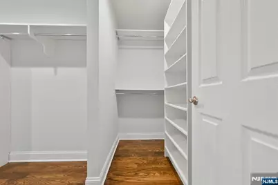87 Surrey Lane, River Edge, NJ 07661 - Photo 23