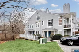 1141 Hyde Park Ct, Mahwah, NJ 07430 - Photo 29