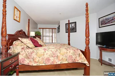 1141 Hyde Park Court, Mahwah, NJ 07430 - Photo 21