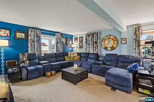 36 William St, Rochelle Park Township, NJ 07662 - Photo 9