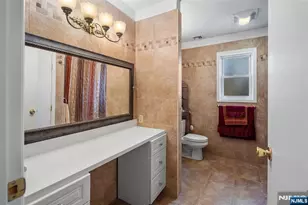 36 William St, Rochelle Park Township, NJ 07662 - Photo 11