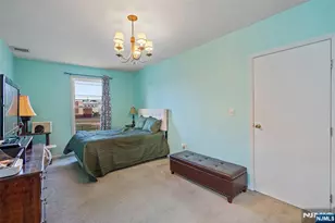 36 William St, Rochelle Park Township, NJ 07662 - Photo 13