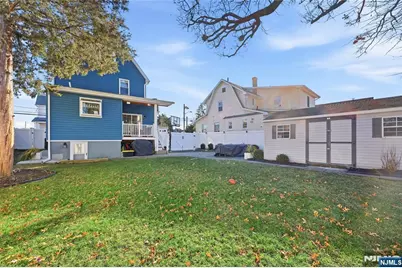 42 S Demarest Avenue, Bergenfield, NJ 07621 - Photo 35