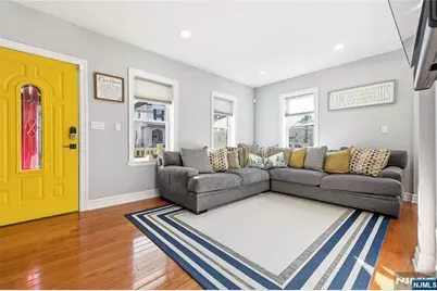 42 S Demarest Avenue, Bergenfield, NJ 07621 - Photo 5