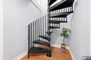 42 S Demarest Ave, Bergenfield, NJ 07621 - Photo 21