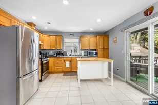 129 Tappan St, Kearny, NJ 07032 - Photo 9