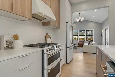 36 James Street, Montclair, NJ 07042 - Photo 7