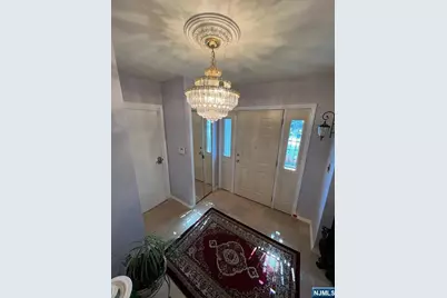 26 Donna Court, Nutley, NJ 07110 - Photo 7