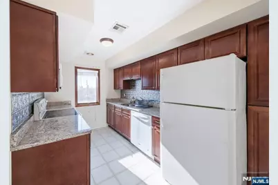 314 Palisade Avenue B1 #B1, Cliffside Park, NJ 07010 - Photo 5