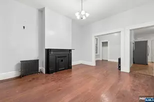 21 Olive St, Paterson, NJ 07501 - Photo 3