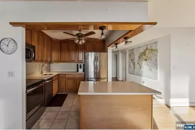 170 Lafayette Avenue 11E #11E, Passaic, NJ 07055 - Photo 11