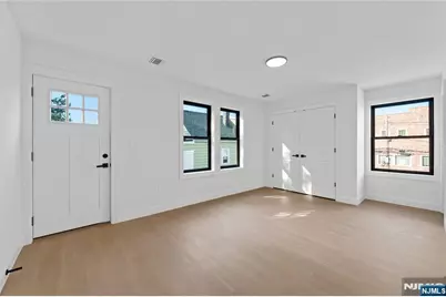 7 Montclair, Paterson, NJ 07503 - Photo 21