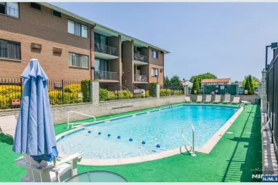 462C Liberty Street 312 #312, Little Ferry, NJ 07643 - Photo 15