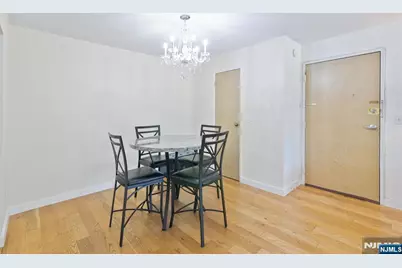 462C Liberty Street 312 #312, Little Ferry, NJ 07643 - Photo 3