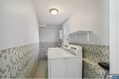 27 Stanford Place, Wayne, NJ 07470 - Photo 7