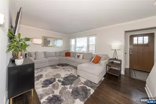 22 Ridgeview Dr, Woodland Park, NJ 07424 - Photo 3