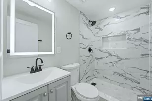 46 Eppirt St, East Orange, NJ 07018 - Photo 17