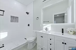 46 Eppirt St, East Orange, NJ 07018 - Photo 11