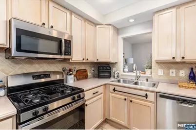 1 Orient Way 202 #202, Rutherford, NJ 07070 - Photo 11